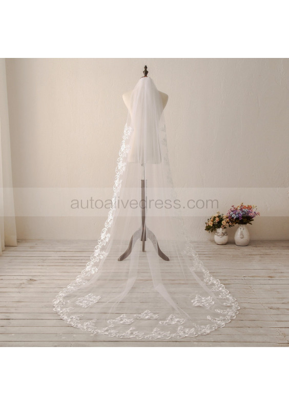Ivory Lace Edge Cathedral Length Wedding Veil Ivory Lace Edge Cathedral Length Wedding Veil